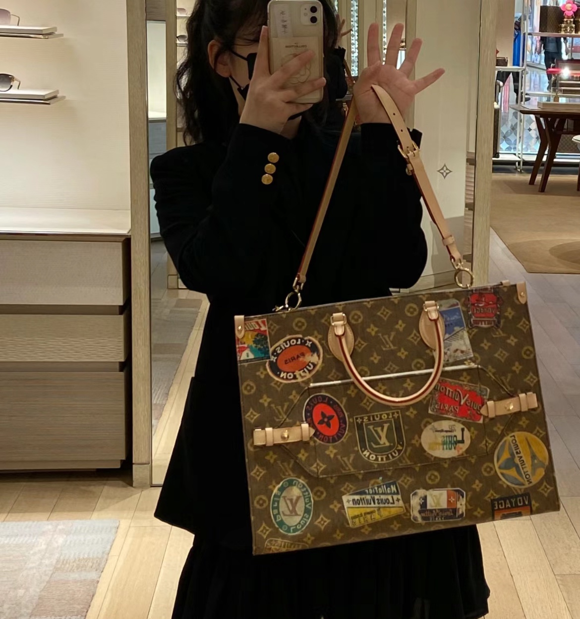 Louis Vuitton Shopping Bags